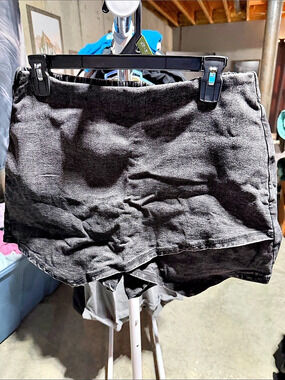Mid Black Denim Skort